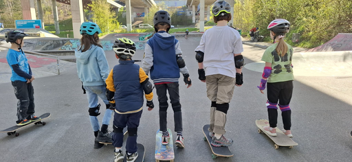 Skateboard